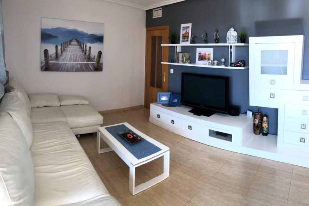 Beautiful Apartment With Swimming Pool And Beach Αλικάντε Εξωτερικό φωτογραφία