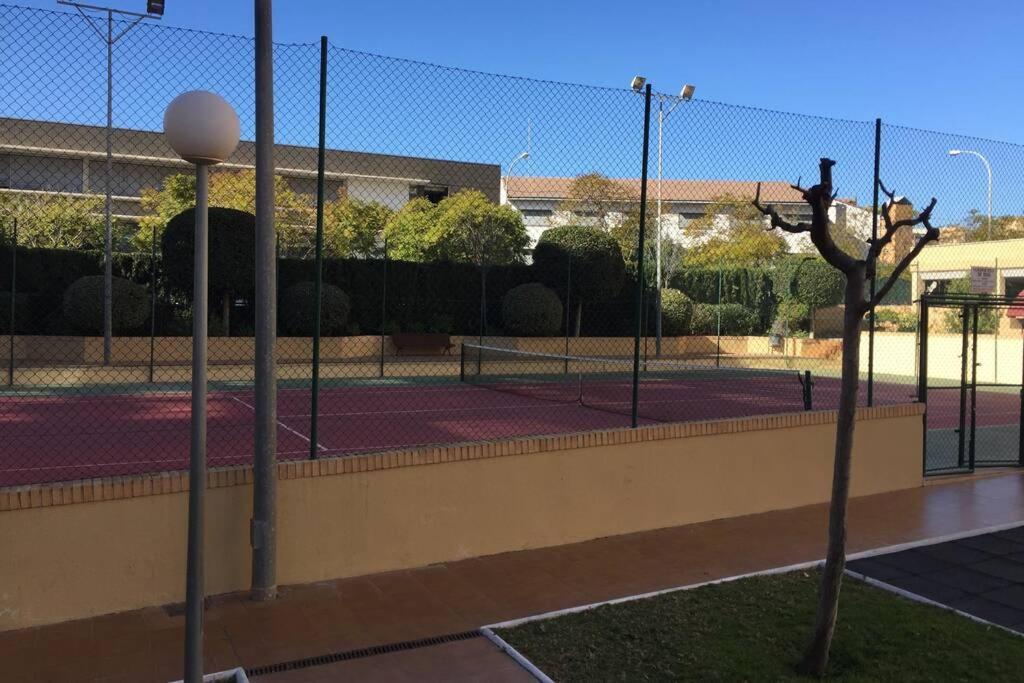 Beautiful Apartment With Swimming Pool And Beach Αλικάντε Εξωτερικό φωτογραφία